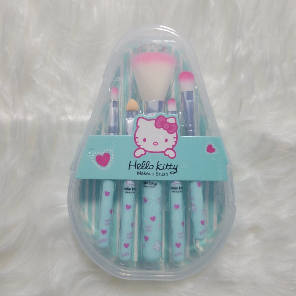 Hello Kitty Makeup Brush Set